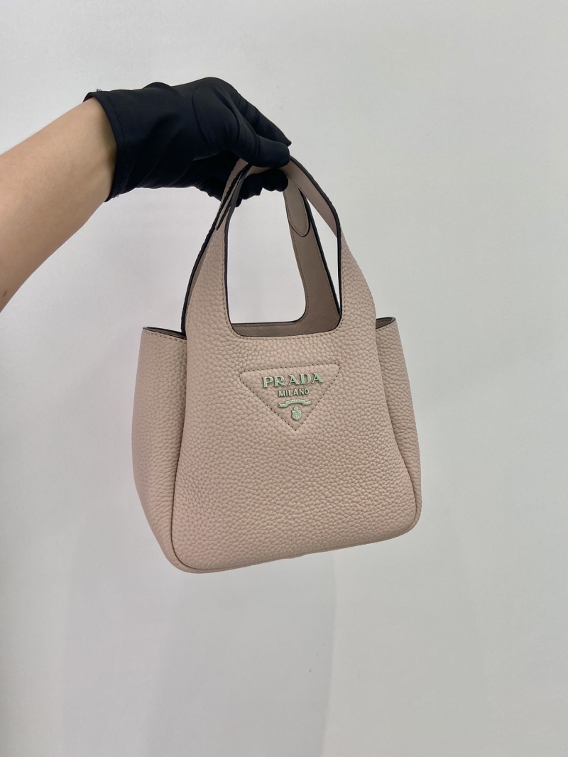 Pra*a bucket bags